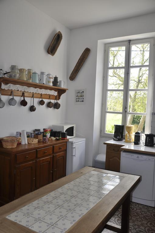 Les Cigales Bed & Breakfast Charols Exterior foto