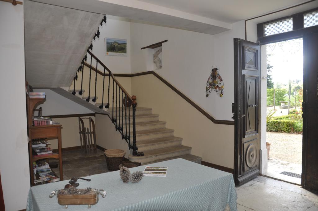 Les Cigales Bed & Breakfast Charols Exterior foto