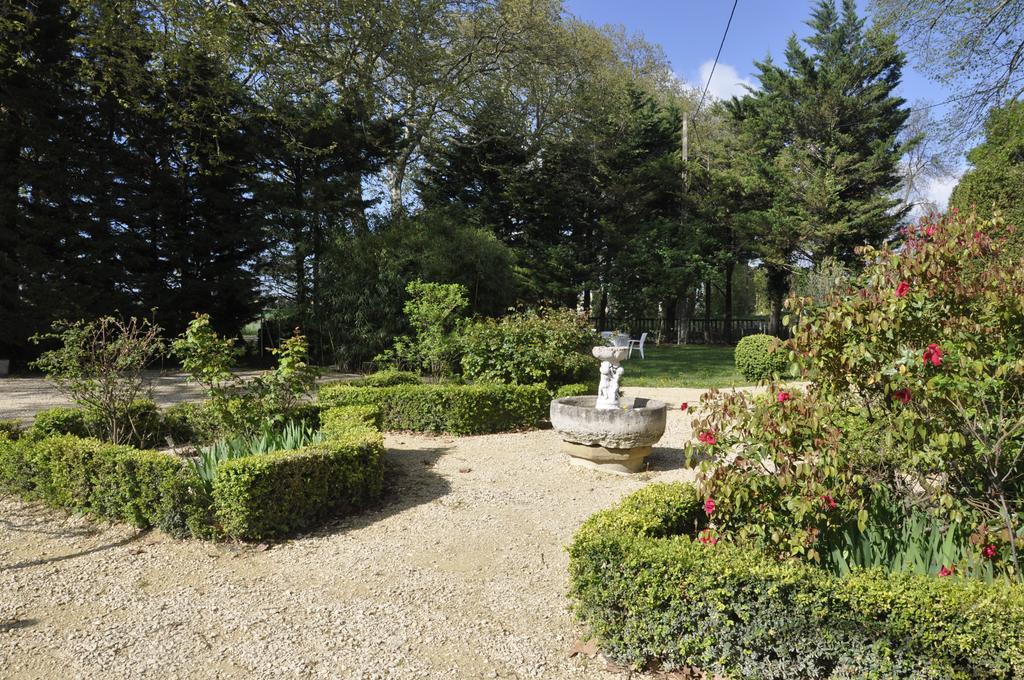 Les Cigales Bed & Breakfast Charols Exterior foto